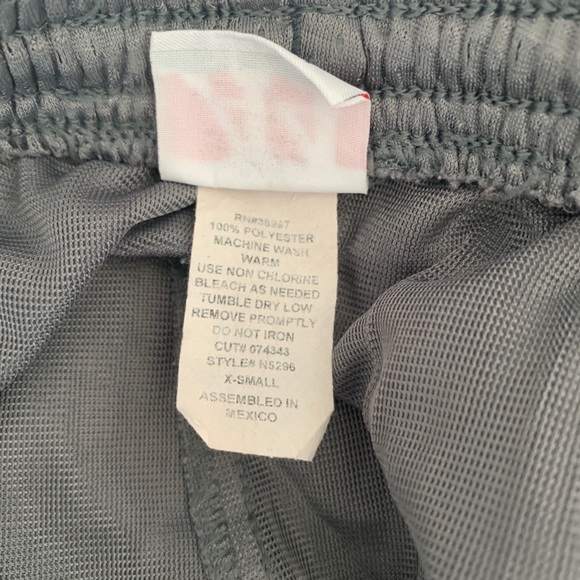 A4 gray sport shorts- boys x—small - Picture 7 of 8